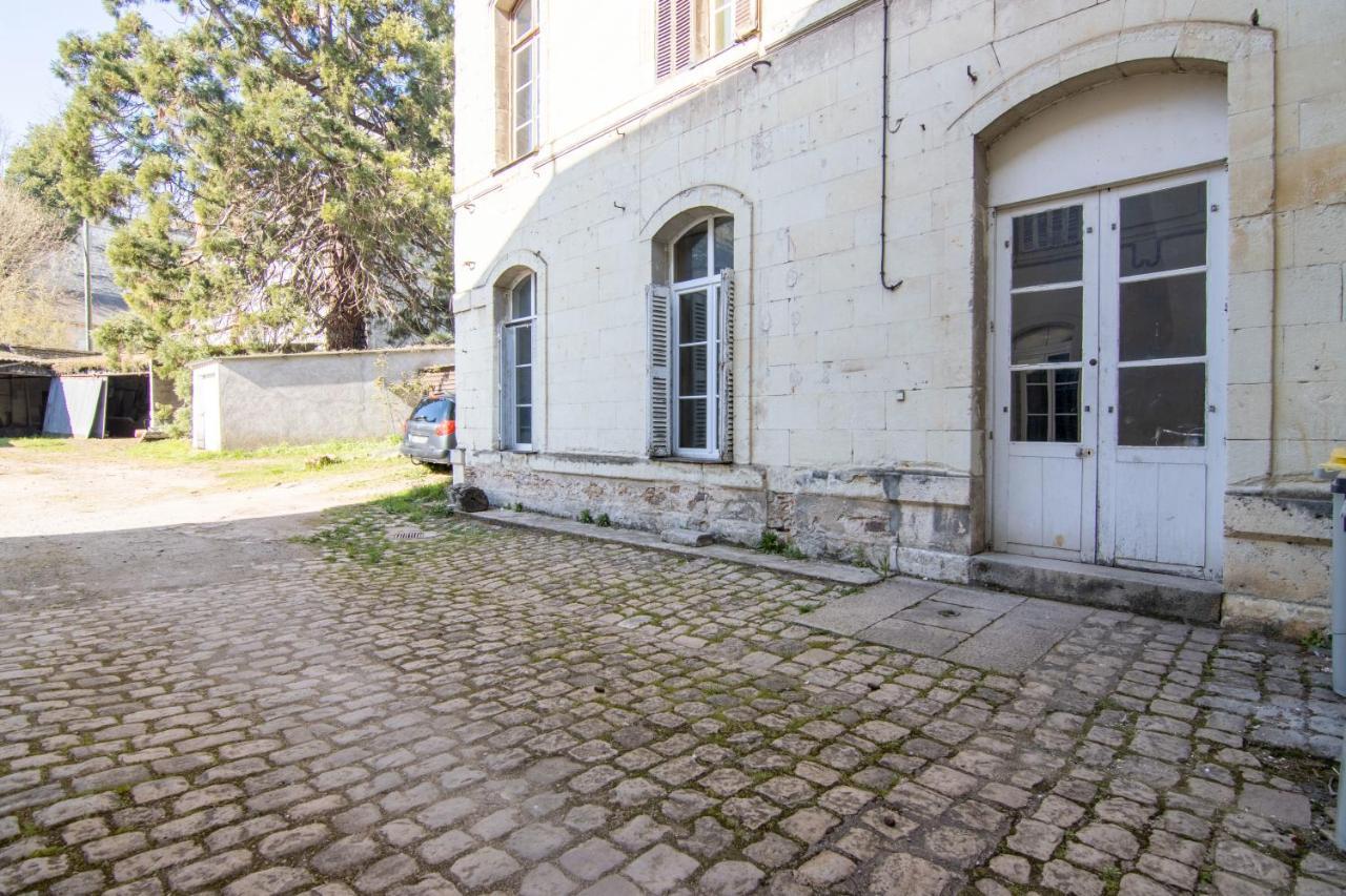 Apt Bords De Loire - Rdc - Au Pied Du Chateau Saumur Eksteriør bilde
